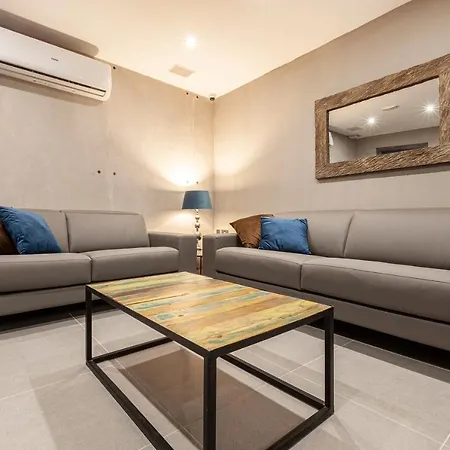 Charming,comfortable And Centrally Located Group * Gzira