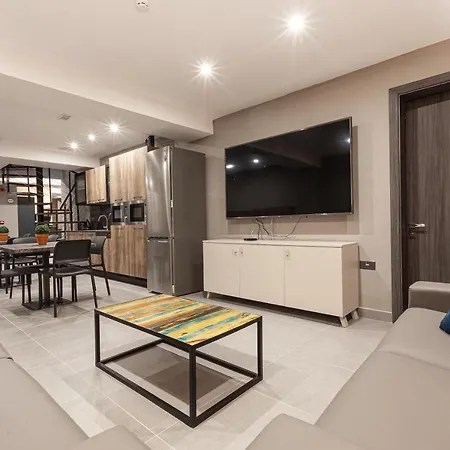 Charming,comfortable And Centrally Located Group * Gzira